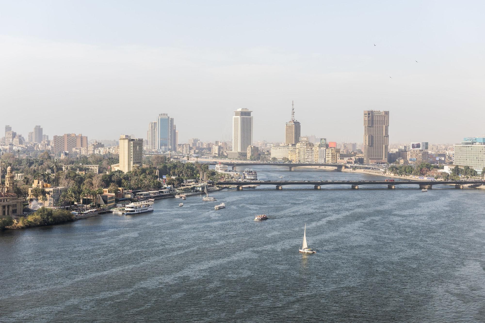 Grand Nile Tower Hotel Cairo Exterior photo